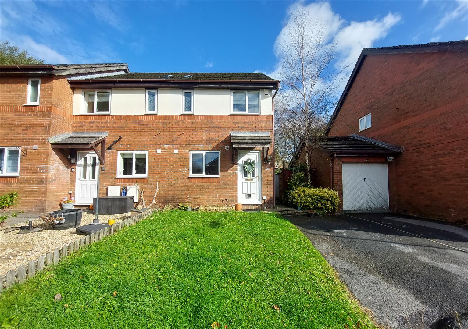 Bron Afon Uchaf, Penllergaer, Swansea, SA4 9QW